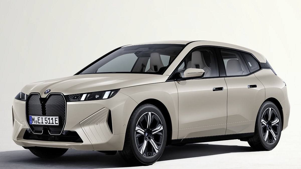 BMW iX