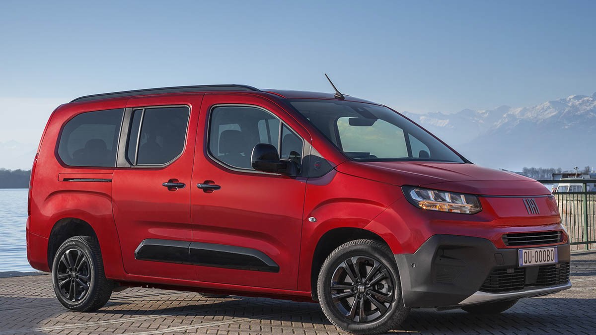 Fiat QUBO L Batalla corta Qubo-L 5 plazas Icon 1.5 Diésel 130 CV Aut.