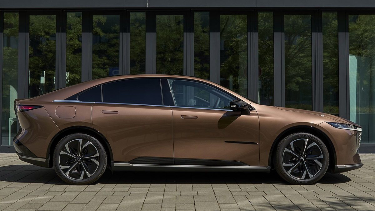 Mazda 6e