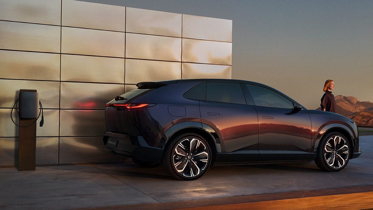 Mazda CX-6e