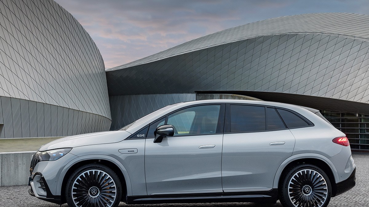 Mercedes-Benz EQE SUV