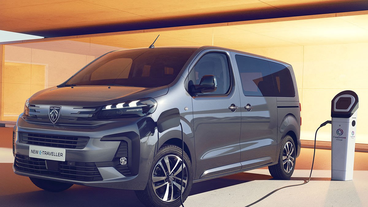 Peugeot Traveller Largo E-Traveller Long Business VIP 100 kW 75 kWh