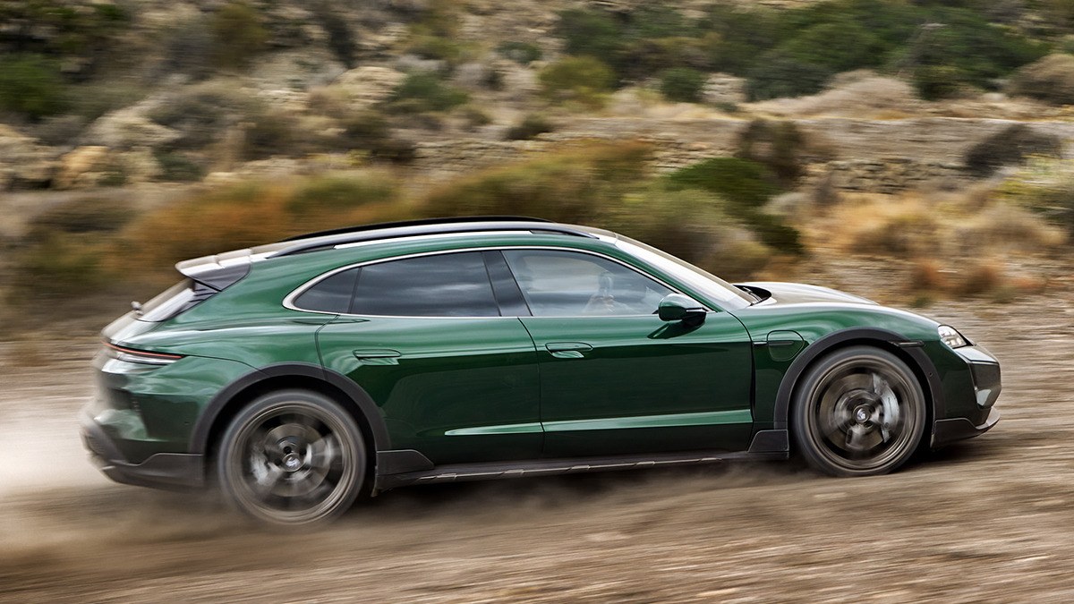 Porsche Taycan Cross Turismo